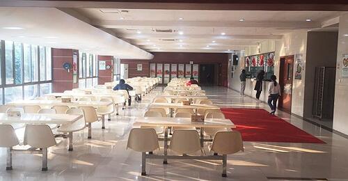 醫(yī)院食堂為什么干不過(guò)快餐？因?yàn)楣芾砗诵呐c服務(wù)